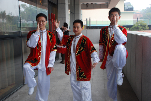 开云在线客服,年会之幕后花絮